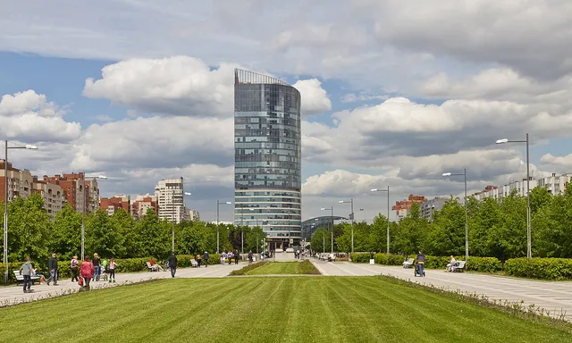 Saint Petersburg's 300th Anniversary Park