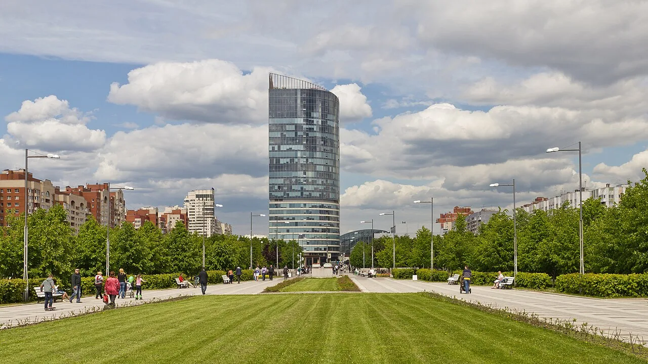 Saint Petersburg's 300th Anniversary Park