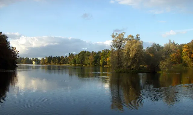 Dvorcoviy park