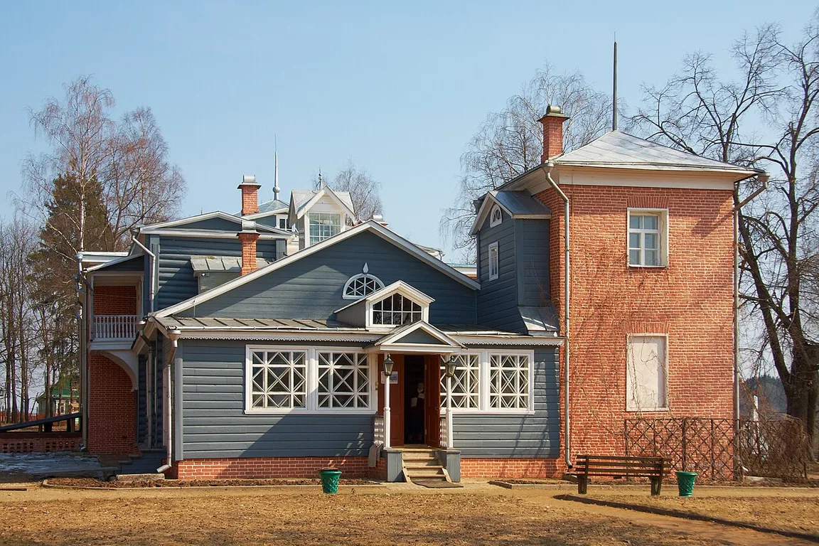 Muzey-zapovednik «Usadba «Muranovo» im. F.I.Tyutcheva