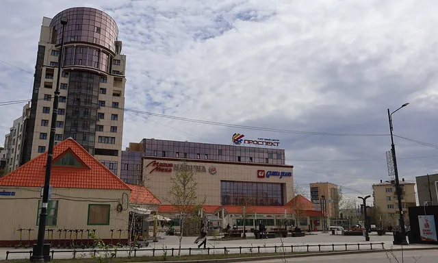 Tsentralnyy skver, Murmansk Oblast