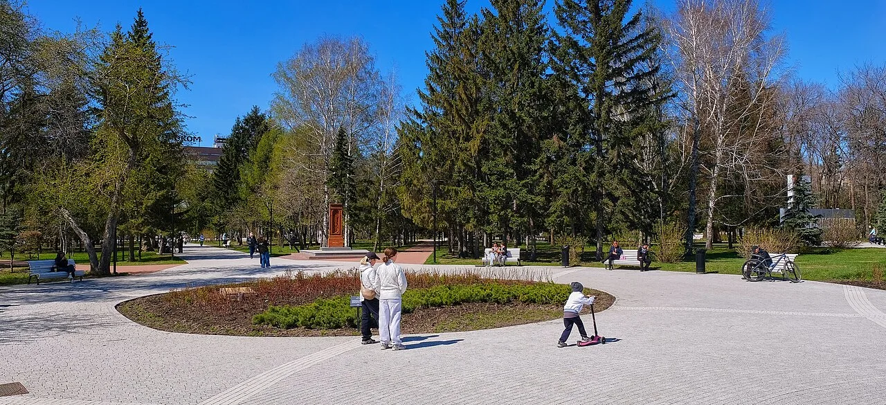 Pervomayskiy skver