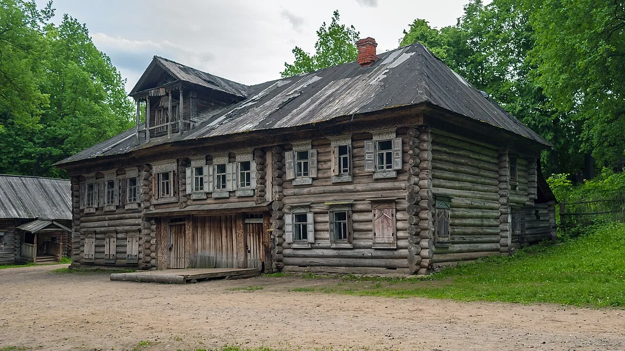 Shchyolokovsky Khutor Forest Park